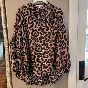 AFTER MARKET M ANIMAL PRINT blouse